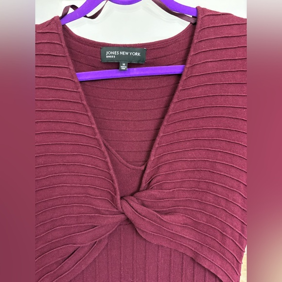 Jones New York Burgundy Ribbed Sweater Midi Dress size Medium - Picture 2 of 6